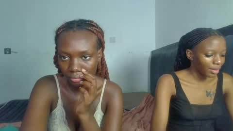 Snapshot of peach_ebonny chatting on 21, 6, 2026 peach_ebonny online show from 21, 6, 2026