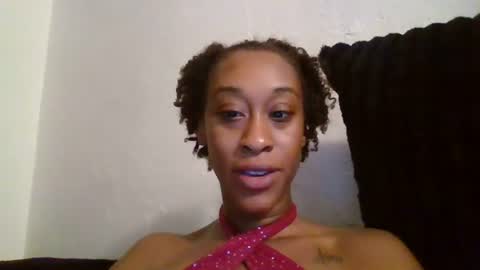 Snapshot of peachxpatron chatting on 7, 7, 2026 peachxpatron online show from 7, 7, 2026