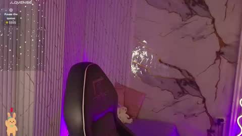 peachy_tay online show from 1, 3, 2026