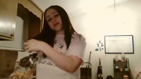 Snapshot of peachyhoneydrip chatting on 24, 4, 2026 peachyhoneydrip online show from 24, 4, 2026
