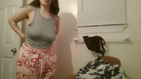 Snapshot of peachyhoneydrip chatting on 14, 5, 2026 peachyhoneydrip online show from 14, 5, 2026