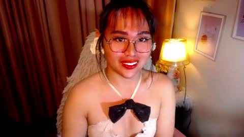 Angel Creamdensada online show from 12, 4, 2026