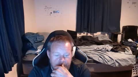 pecker40 online show from 7, 3, 2025