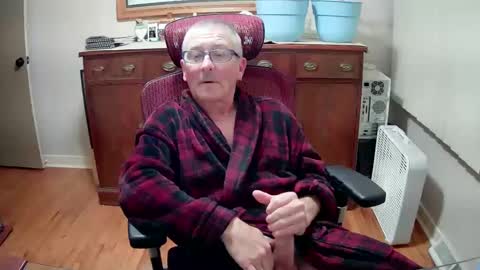 Snapshot of peepingmale chatting on 10, 12, 2024 peepingmale online show from 10, 12, 2024