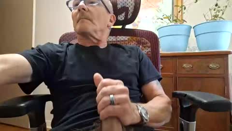 Snapshot of peepingmale chatting on 6, 1, 2025 peepingmale online show from 6, 1, 2025