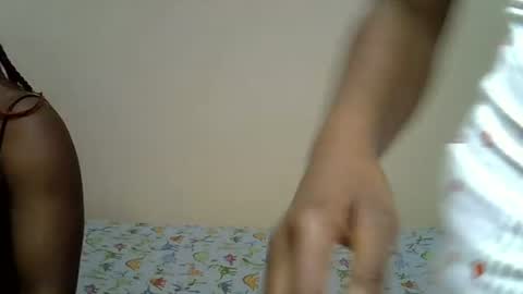 pengcaramell2 online show from 14, 7, 2026