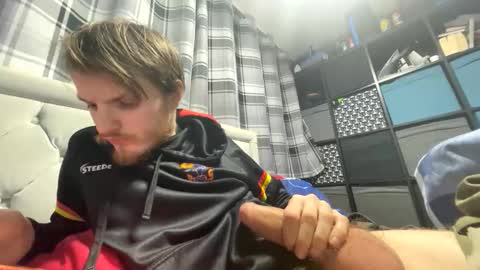 Penguin online show from 2, 3, 2026