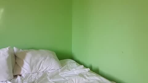 The Queen of deepthroat in this room all your dreams come true xx online show from 11, 2, 2025