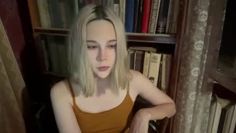 Snapshot of pennilinka chatting on 18, 7, 2026 Alya online show from 18, 7, 2026
