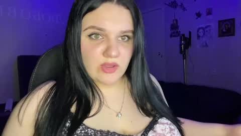 Snapshot of penny_perry chatting on 7, 4, 2026 penny_perry online show from 7, 4, 2026