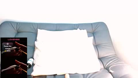   online show from 18, 11, 2025