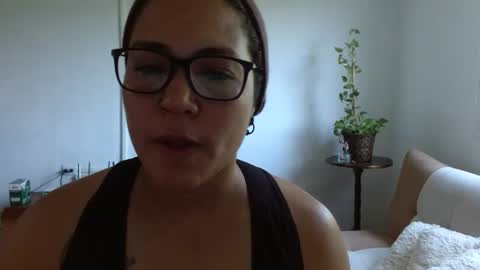 Megan online show from 12, 4, 2026