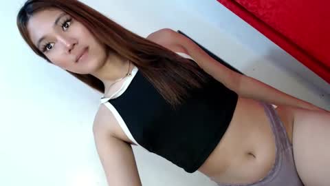 Reign online show from 2, 2, 2025