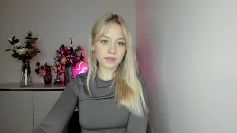 Cindy online show from 11, 3, 2025