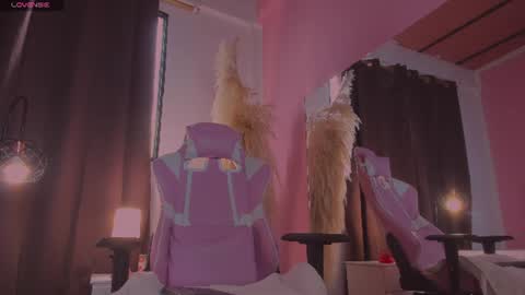 Snapshot of persefone_saira chatting on 6, 7, 2026 Marie online show from 6, 7, 2026