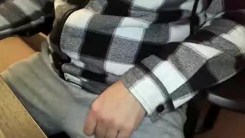 personaljesus187 online show from 18, 4, 2026