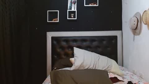 Carlos online show from 25, 1, 2025