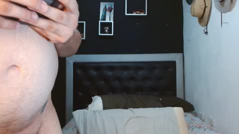 Carlos online show from 8, 2, 2025