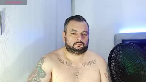 Snapshot of perverseveteranmanxxx chatting on 17, 5, 2026 Carlos online show from 17, 5, 2026