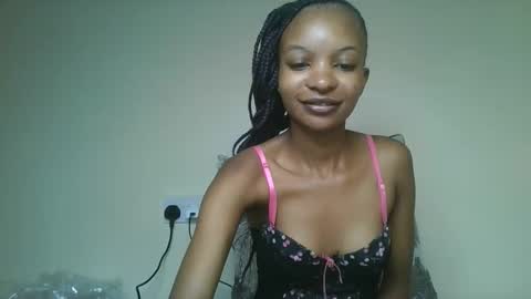 Snapshot of petal_palette chatting on 3, 5, 2026 Lolly online show from 3, 5, 2026