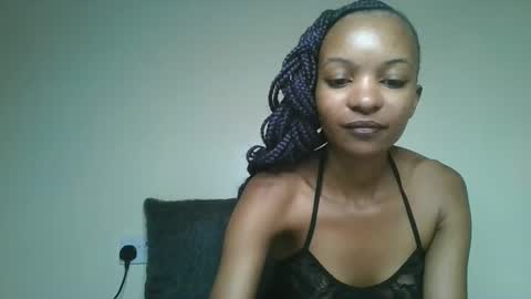 Snapshot of petal_palette chatting on 4, 5, 2026 Lolly online show from 4, 5, 2026
