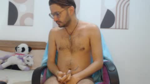 Snapshot of peter_x_annaud chatting on 9, 11, 2025 FELIPE online show from 9, 11, 2025