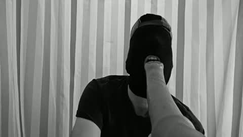 Snapshot of peterh1108 chatting on 3, 11, 2025 peterh1108 online show from 3, 11, 2025