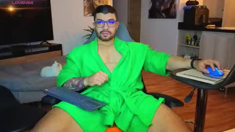 Peter Jack online show from 11, 11, 2025