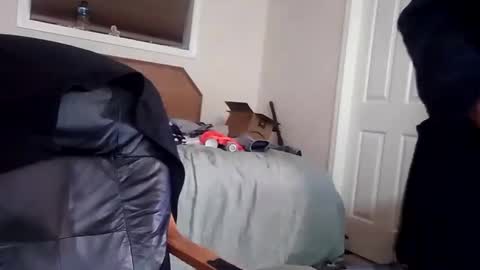 Snapshot of petes907 chatting on 10, 2, 2025 9072523824 online show from 10, 2, 2025