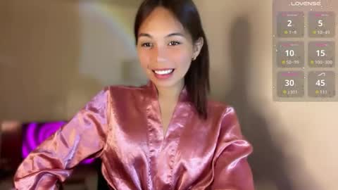 Snapshot of petitegirlx69 chatting on 6, 6, 2026 miss lisa online show from 6, 6, 2026