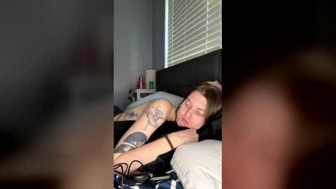 I am very new and dont know what im doing lol online show from 27, 5, 2026