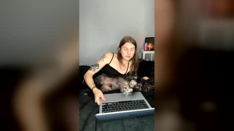 I am very new and dont know what im doing lol online show from 30, 5, 2026
