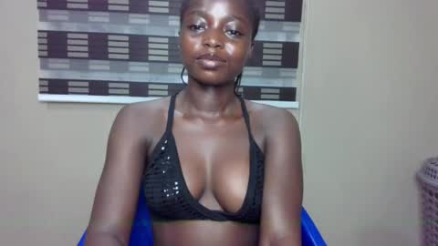 petitexxebony online show from 16, 5, 2026