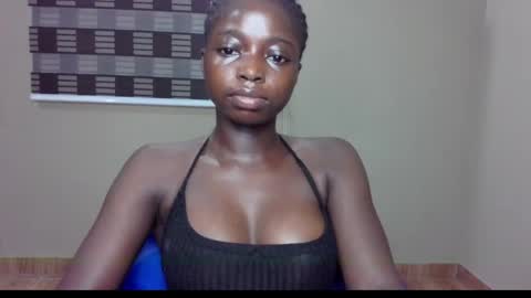 petitexxebony online show from 30, 5, 2026