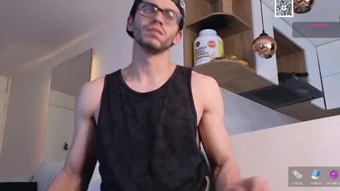 phantom_bigger1 online show from 24, 2, 2025