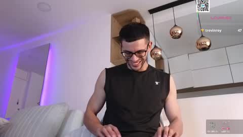 phantom_bigger1 online show from 11, 3, 2025