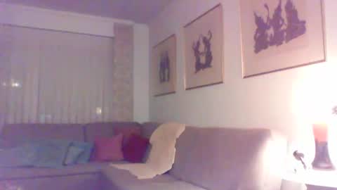 Phil online show from 24, 10, 2025