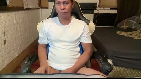 Snapshot of philcummx chatting on 28, 6, 2026 PHIL online show from 28, 6, 2026