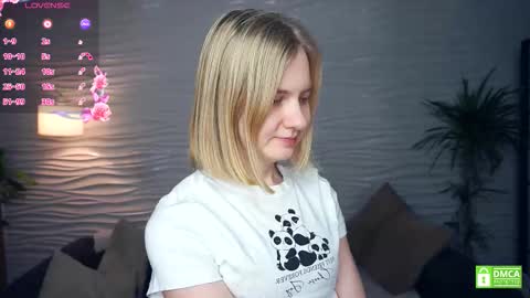 Hann G. Jones online show from 18, 12, 2025