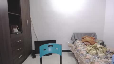 izzy online show from 4, 3, 2026