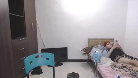 izzy online show from 12, 3, 2026