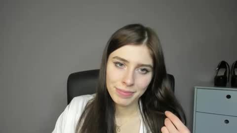 Snapshot of pia_desire chatting on 6, 1, 2026 P I A online show from 6, 1, 2026