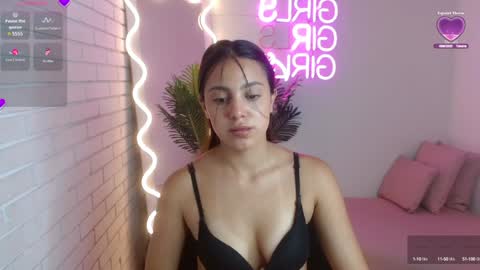 Snapshot of pia_tay chatting on 5, 1, 2025 PIA online show from 5, 1, 2025