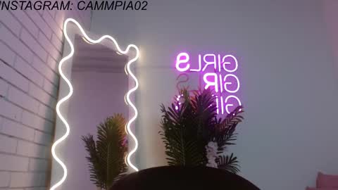 Snapshot of pia_tay chatting on 10, 3, 2025 PIA online show from 10, 3, 2025