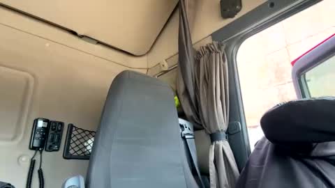 pierotu online show from 3, 12, 2024