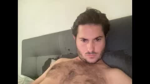 Snapshot of pierrot462900 chatting on 9, 10, 2025 pierrot462900 online show from 9, 10, 2025