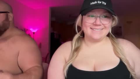 Piggy Rose online show from 6, 2, 2026