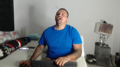 pikoro_gomez online show from 4, 3, 2025