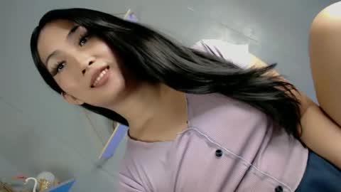 Snapshot of pillow_whispers chatting on 21, 6, 2026 jane online show from 21, 6, 2026