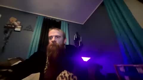 Snapshot of pillowhumpboy212 chatting on 12, 10, 2025 pillowhumpboy212 online show from 12, 10, 2025